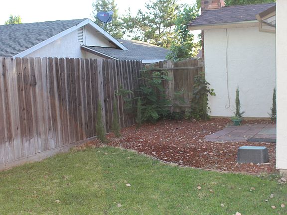 4th image of 9404 Bravo Way