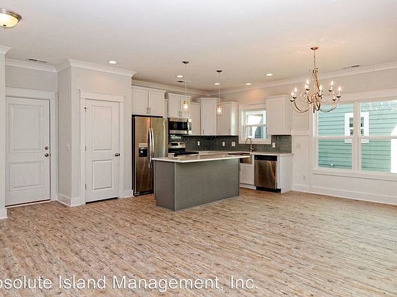 2nd image of 22 Circlewood Dr