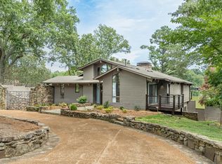 56 Viking Dr, Cordova, TN 38018