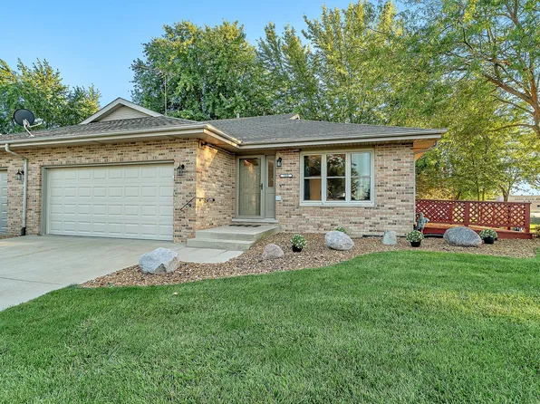 100 Wyndstone Dr, Elwood, IL 60421