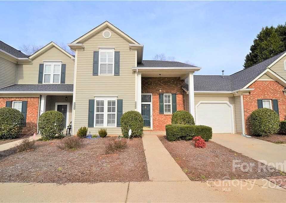 1st image of 8944 Cinnabay Dr