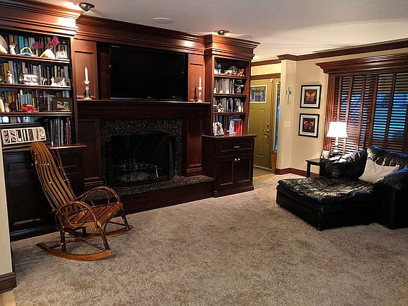 5th image of 759 Wisteria Dr