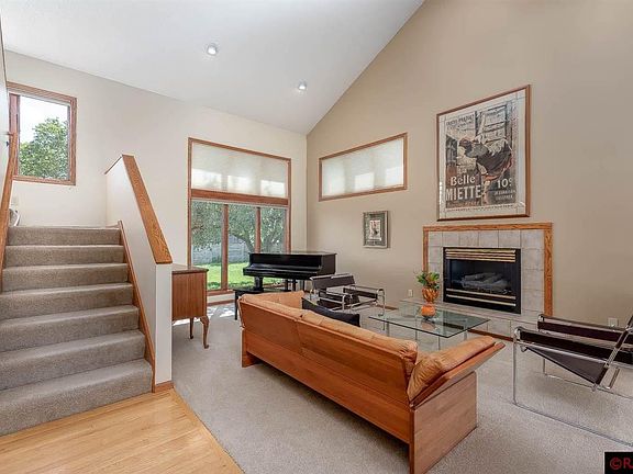 5th image of 129 Chancery Ln