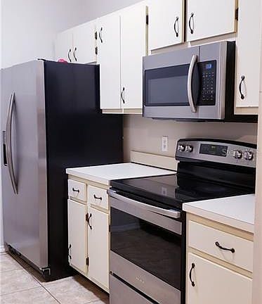 5th image of 5827 Talavera St