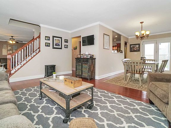 5th image of 59 Morton St