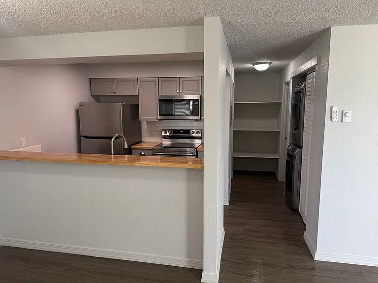 247 Lorraine Ave — Photo 30