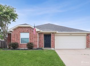 1016 Stockton Dr, Burleson, TX 76028