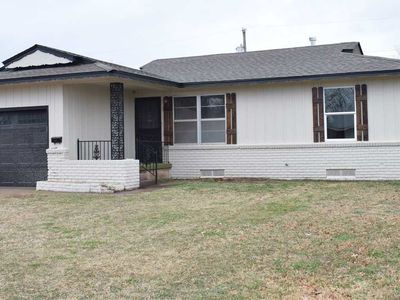 2206 E Ash Ave, Enid, OK, 73701