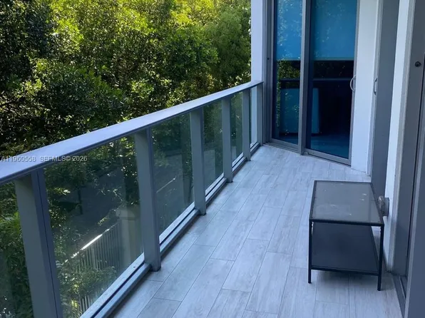 17301 Biscayne Blvd APT 206, Aventura, FL 33160