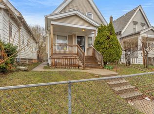 3345 N 21st St, Milwaukee, WI 53206