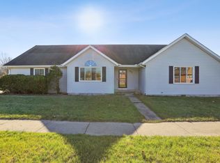 515 W 1st St, Homer, IL