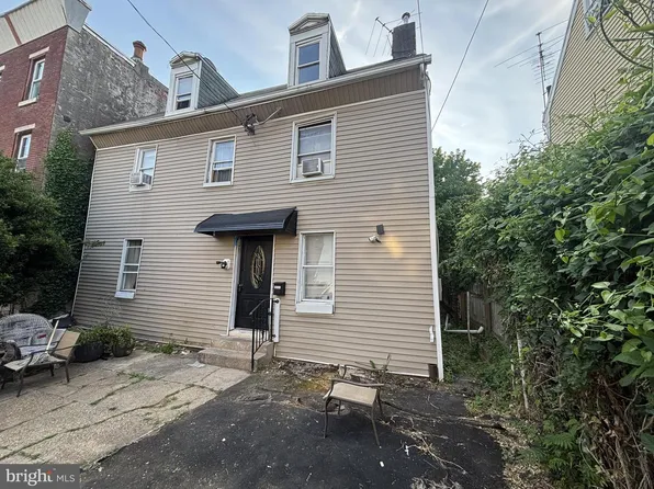 4150 Paul St, Philadelphia, PA 19124