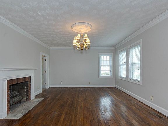 2nd image of 6041 Buxton Dr