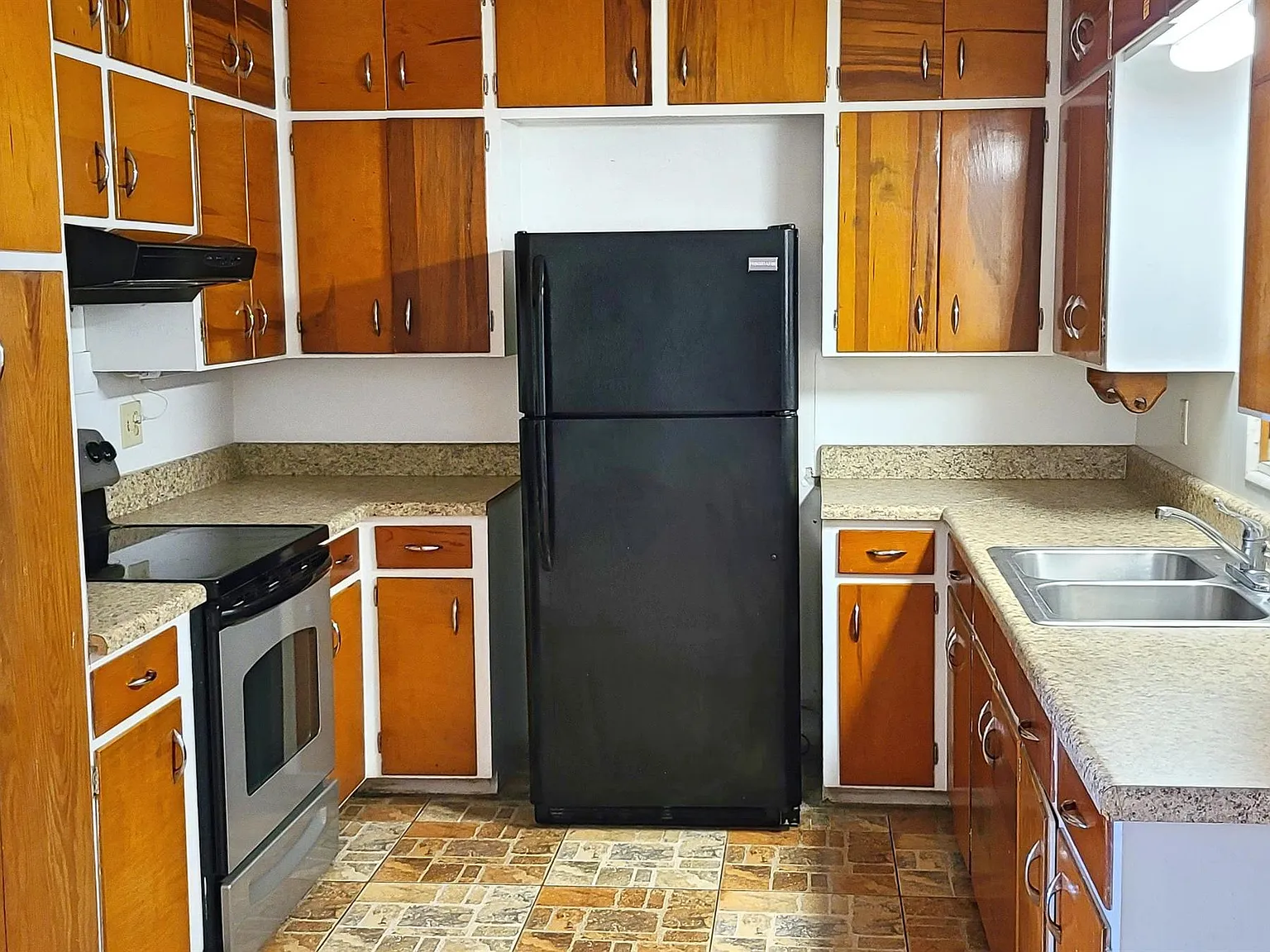 RIR (1620 Rainbow Drive) - 1 — Photo 3