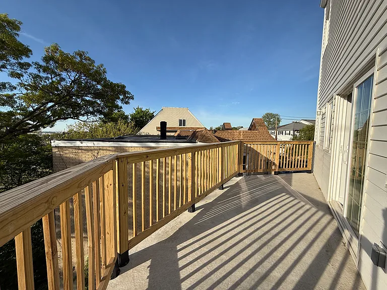 47 Chester Pl #1 — Photo 6