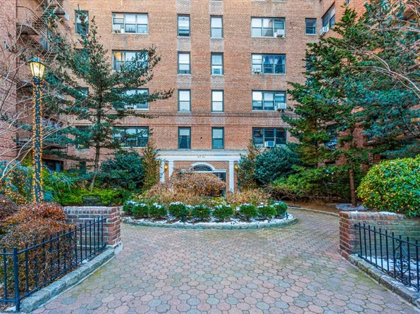 67-35 Yellowstone Boulevard image 1 of 17