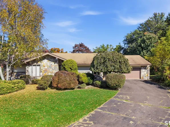 28 Angela Drive, Wethersfield, CT 06109
