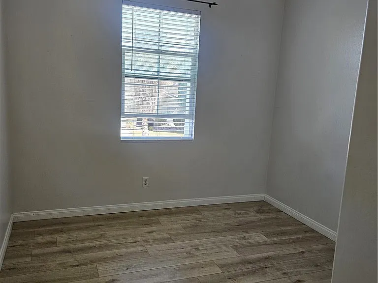 4206 Vahan Ct — Photo 16