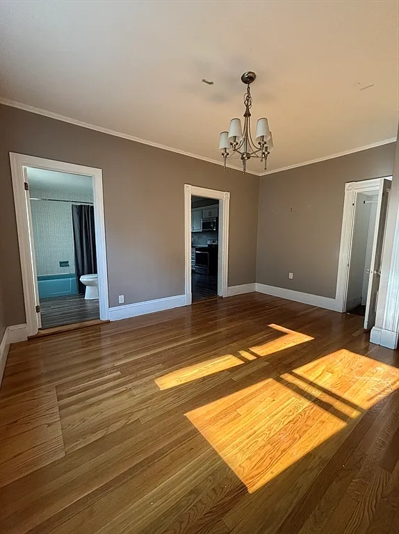 4 bed, 2.0 bath, 1200 sqft, $3,700 — Photo 4