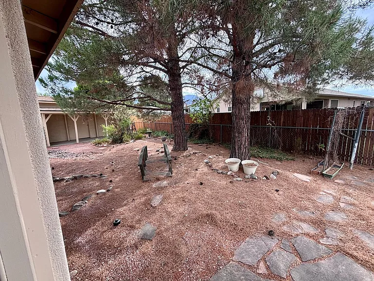 1322 E Five Star Blvd — Photo 9