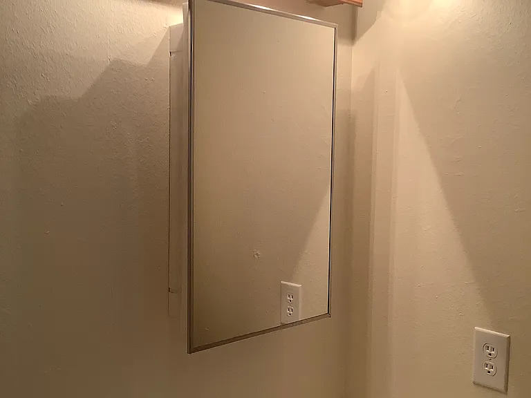 1054 Callahan Dr — Photo 26