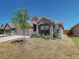 912 Madeline Ln, Cleburne, TX 76033