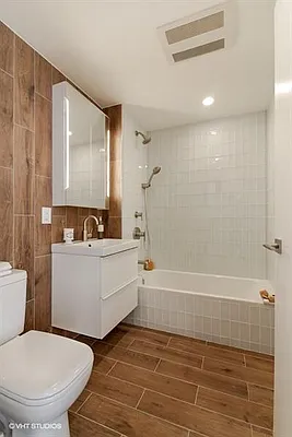 Sold by KeyWorthy | media 16