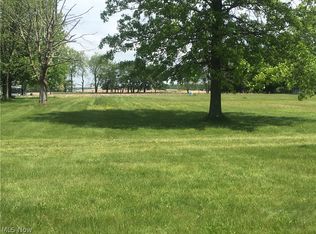 Riffel Rd, Wooster, OH 44691