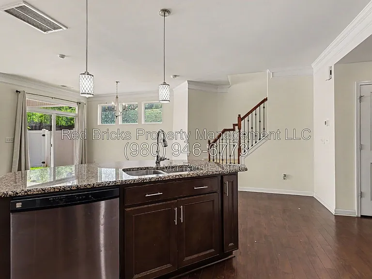 13431 Savannah Point Dr — Photo 11