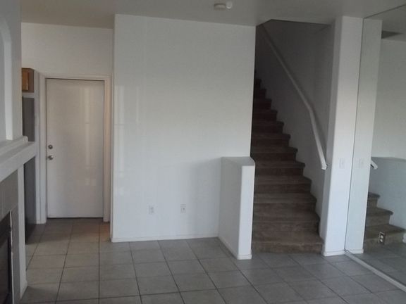 3rd image of 1113 Nevada Sky St