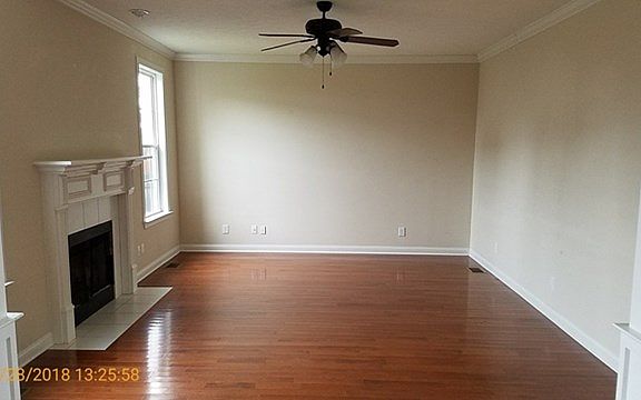 3rd image of 2968 Brewster Dr