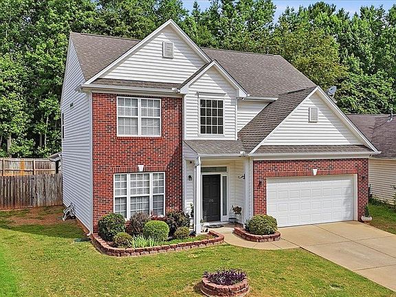 3rd image of 696 Timber Walk Dr
