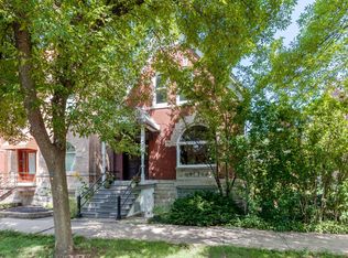 2040 W Thomas St, Chicago, IL 60622