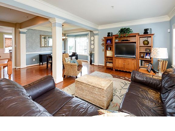 2nd image of 3312 Ellington Ln