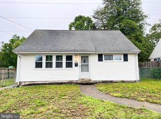 210 Schaffer Ave, Bellmawr, NJ 08031