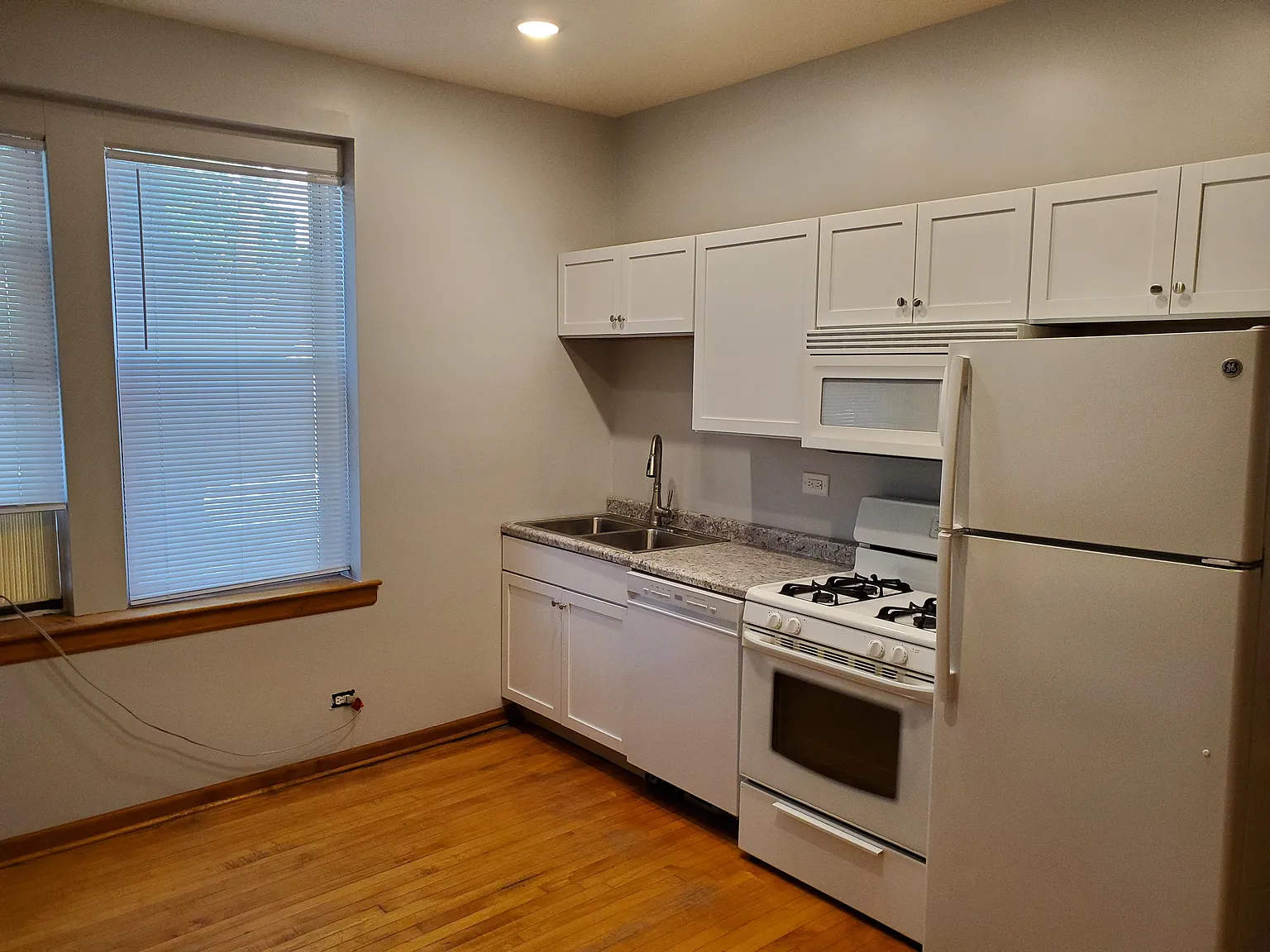 2 bed, $1,800 — Photo 4