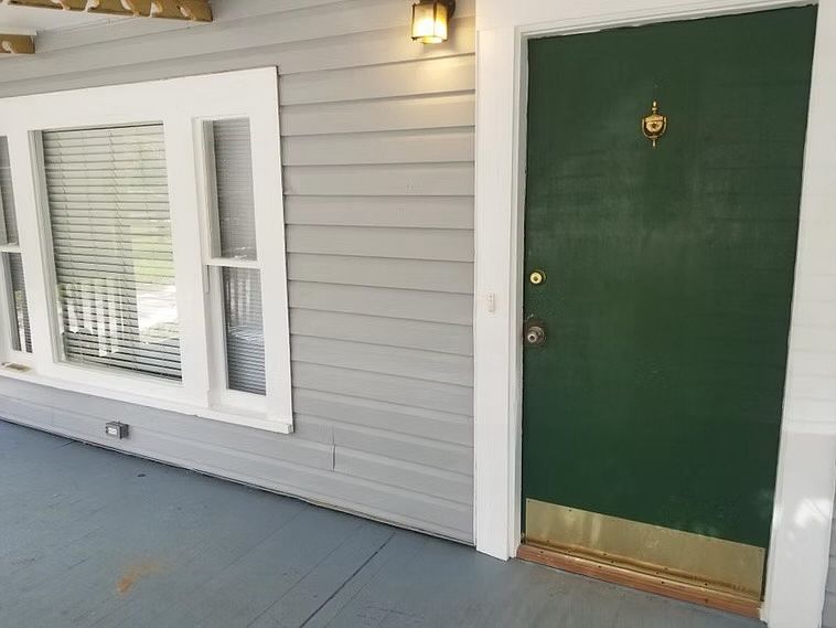 2nd image of 9453 Old Plank Rd