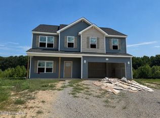51 Fiddleneck Ct, Pine Level, NC 27576