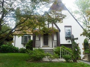 23 Francis Ln, Port Chester, NY 10573