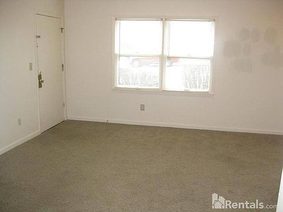 2nd image of 3712 Camelot Dr