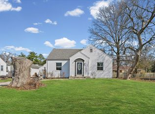 1608 W Springfield Ave, Champaign, IL 61821