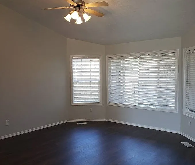 11711 W Gambrell St — Photo 3