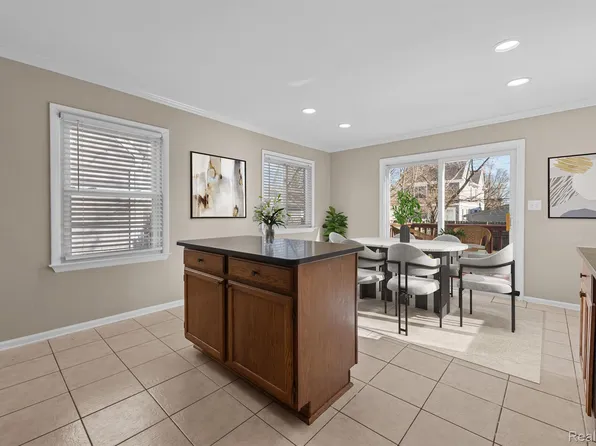 1484 Chapin Ave, Birmingham, MI 48009