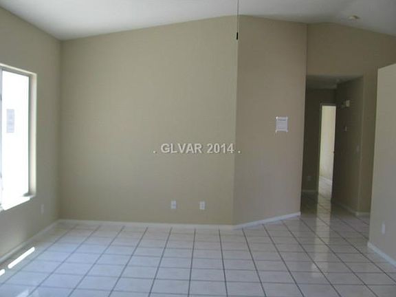 2nd image of 717 Carlos Julio Ave