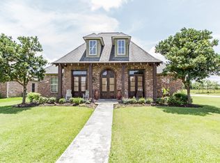 119 Rue Des Bouvier, Youngsville, LA 70592