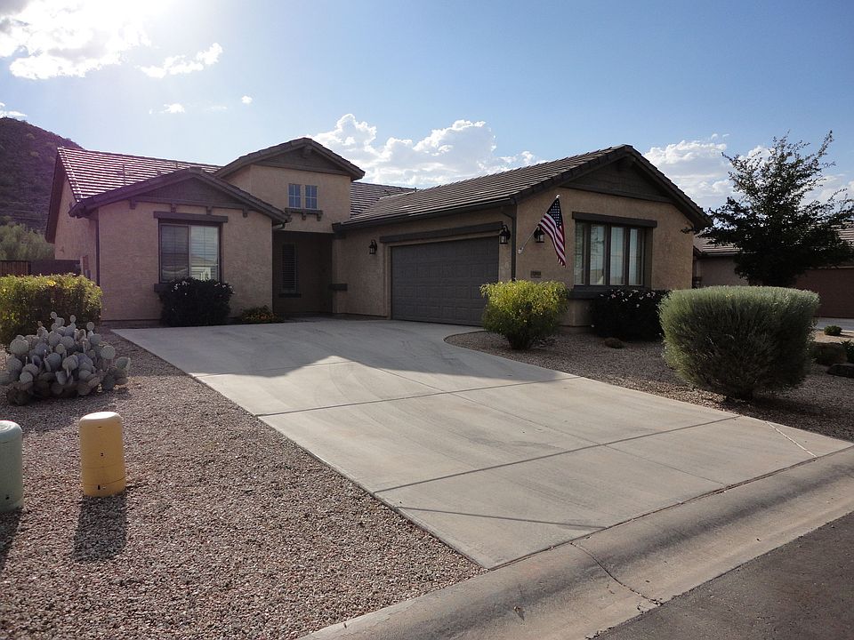Front View of beautiful home in 55+ gated community