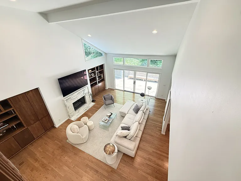 6617 Chatsworth Pl — Photo 7