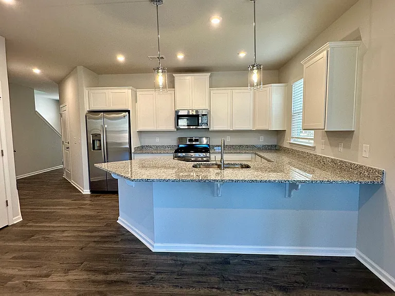 513 Poinsett Bridge Way — Photo 9