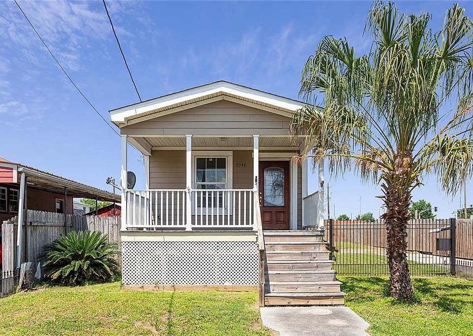 1st image of 1048 Lebeau St