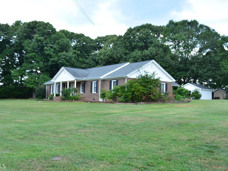 1st image of 90 Westmoreland Dr NW